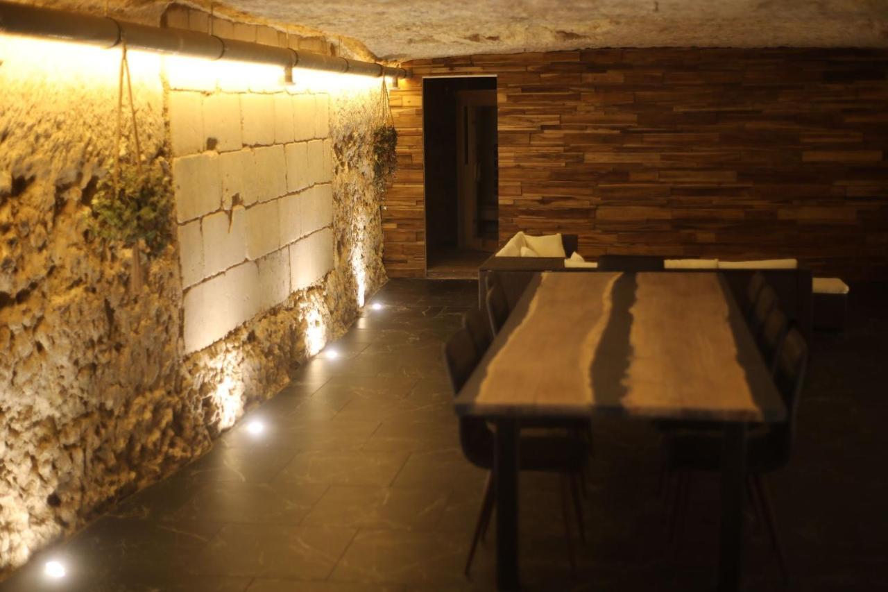 La Montrieuse, Chambre Individuelle Avec Sauna Et Baignoire Spa Naveil Zewnętrze zdjęcie